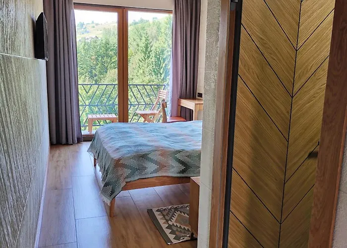 Lodge тхаті
